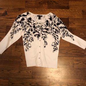 Size medium White House black market